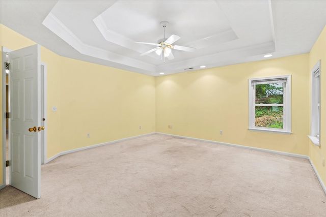 3218 Leona Drive, Rocky Face, GA 30740