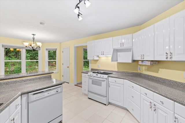 3218 Leona Drive, Rocky Face, GA 30740