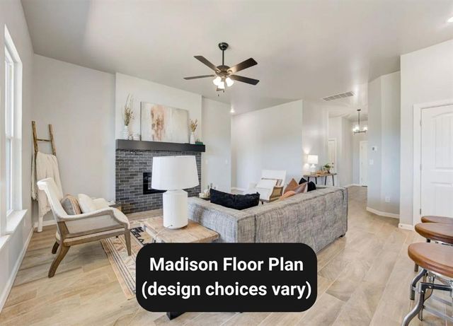 1111 Wisteria Way, Noble, OK 73068