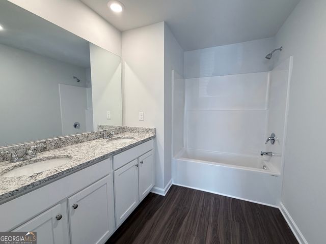 394 Oakwood Drive, Milledgeville, GA 31061