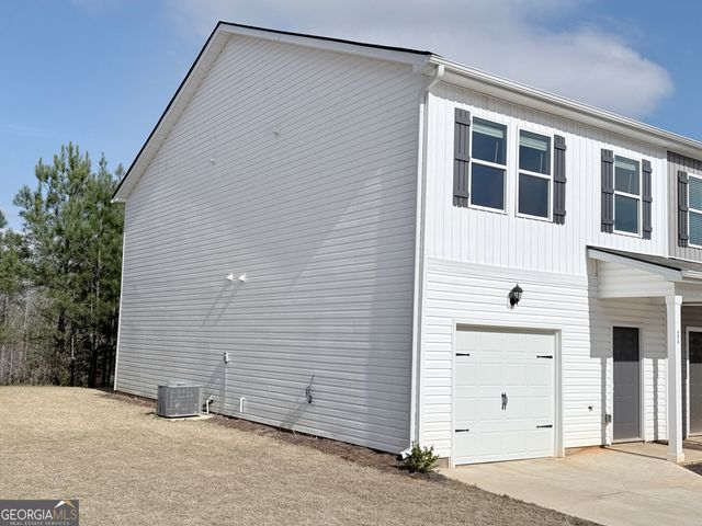 394 Oakwood Drive, Milledgeville, GA 31061