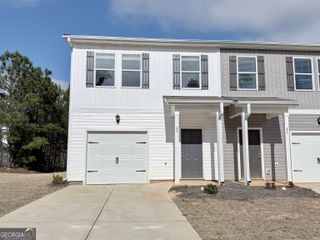 394 Oakwood Drive, Milledgeville, GA 31061