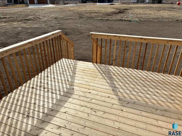 909 S Country Club Ave Avenue, Brandon, SD 57005