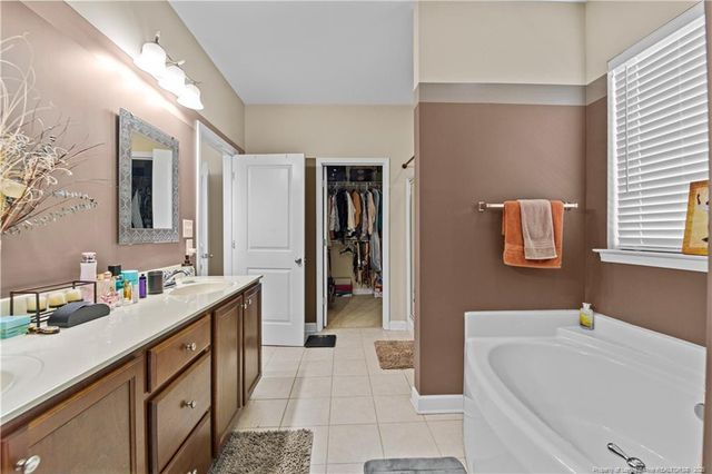 5925 Cornfield Avenue, Fayetteville, NC 28314