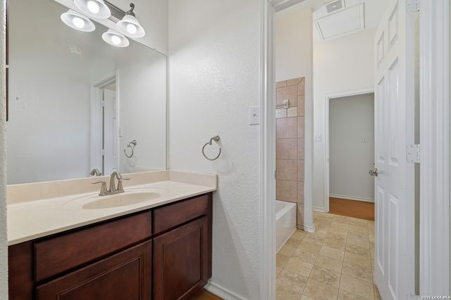 13730 Box T, San Antonio, TX 78253