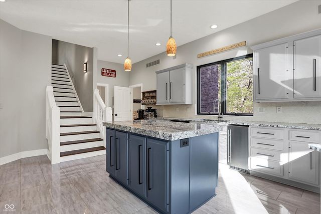 8191 S Bayview Court, Trafalgar, IN 46181