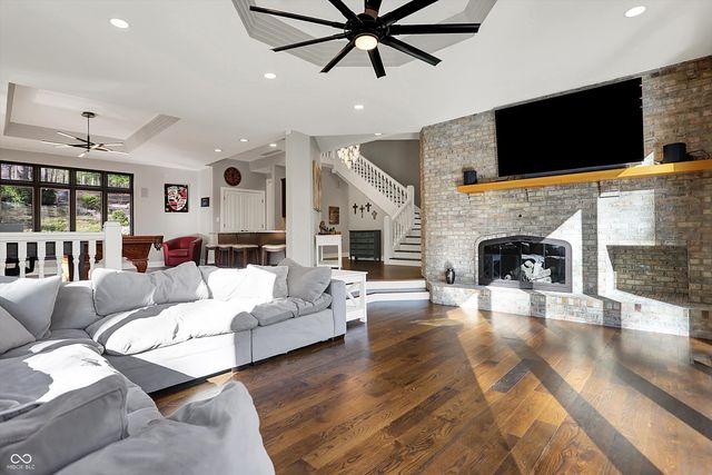 8191 S Bayview Court, Trafalgar, IN 46181