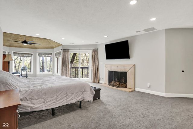 8191 S Bayview Court, Trafalgar, IN 46181