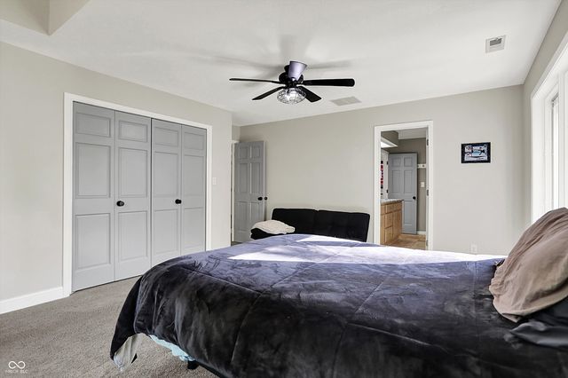 8191 S Bayview Court, Trafalgar, IN 46181