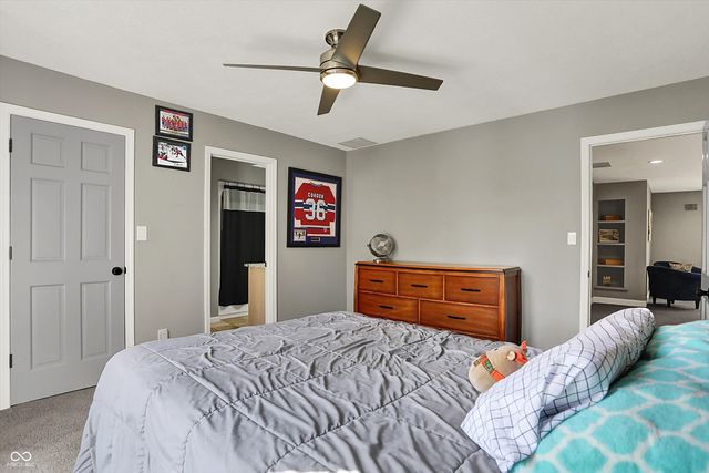 8191 S Bayview Court, Trafalgar, IN 46181