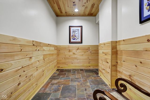 8191 S Bayview Court, Trafalgar, IN 46181