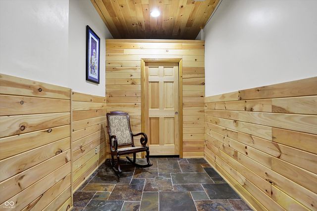 8191 S Bayview Court, Trafalgar, IN 46181