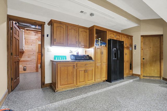 8191 S Bayview Court, Trafalgar, IN 46181