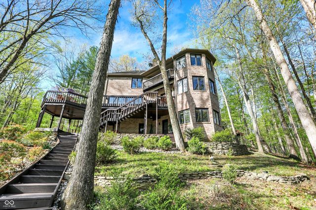 8191 S Bayview Court, Trafalgar, IN 46181