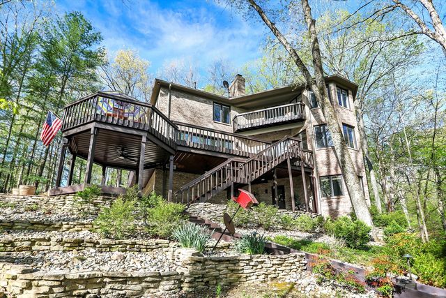 8191 S Bayview Court, Trafalgar, IN 46181