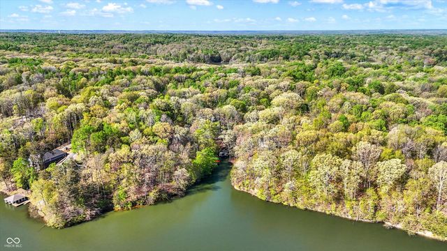 8191 S Bayview Court, Trafalgar, IN 46181