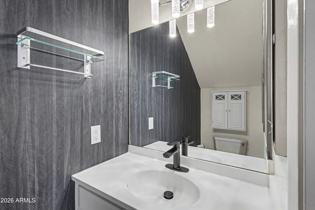 1319 N 84TH Place, Scottsdale, AZ 85257