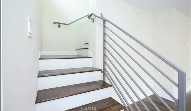 242 W Linden Ave. 201, Burbank, CA 91502