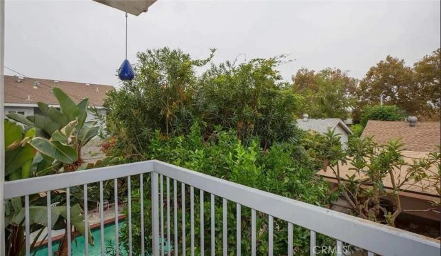242 W Linden Ave. 201, Burbank, CA 91502