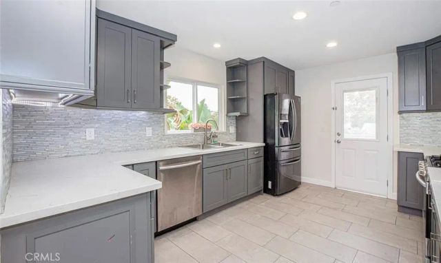 242 W Linden Ave. 201, Burbank, CA 91502