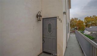 242 W Linden Ave. 201, Burbank, CA 91502