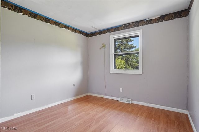 523 Bethel Drive, Salem, OH 44460