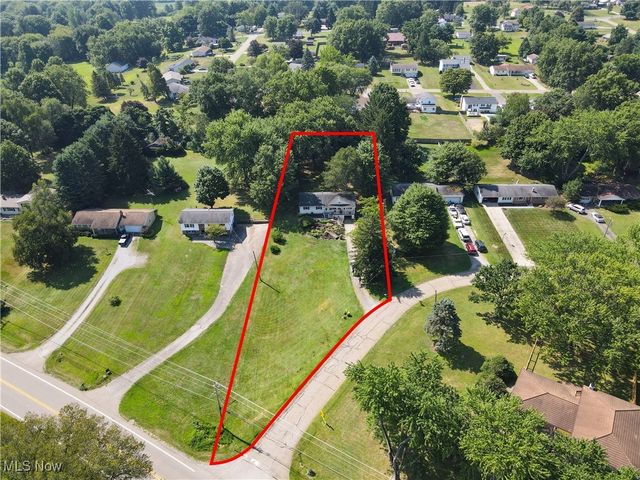 523 Bethel Drive, Salem, OH 44460