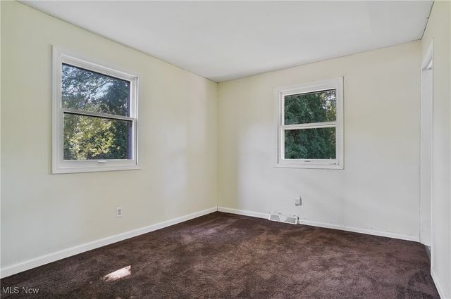 523 Bethel Drive, Salem, OH 44460