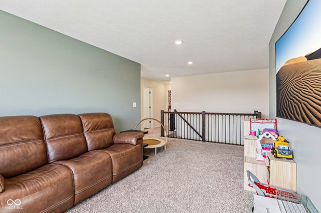 20564 N Pacific Avenue, Westfield, IN 46074