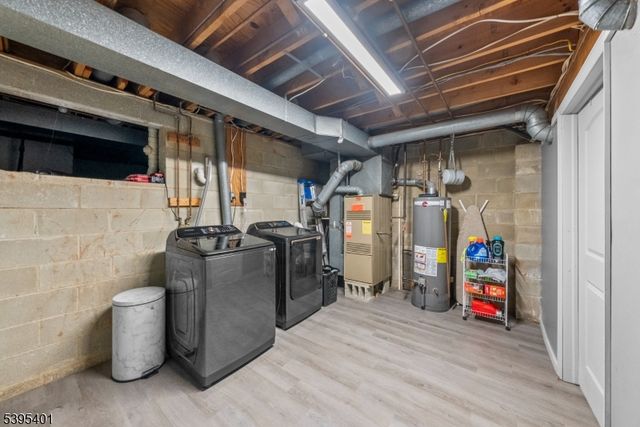 61 Bayberry Dr, Franklin Twp., NJ 08873