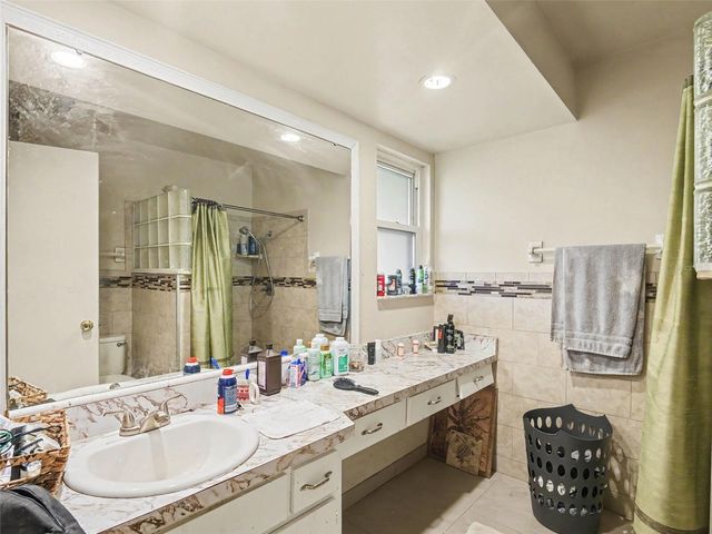 6716 DENNISON AVENUE, North Port, FL 34287