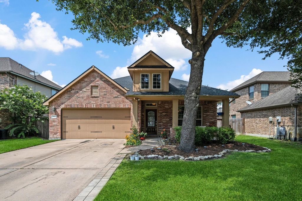 7011 Dewberry Shores Lane, Humble, TX 77396