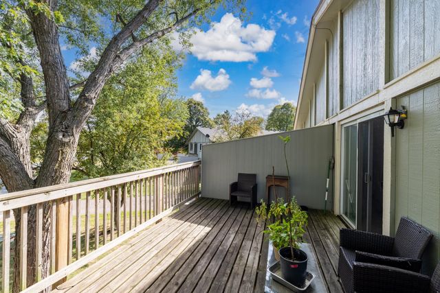 7865 Yucca Lane N A, Maple Grove, MN 55311