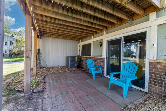 7865 Yucca Lane N A, Maple Grove, MN 55311