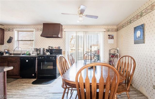 5630 Stanford Avenue, Austintown, OH 44515