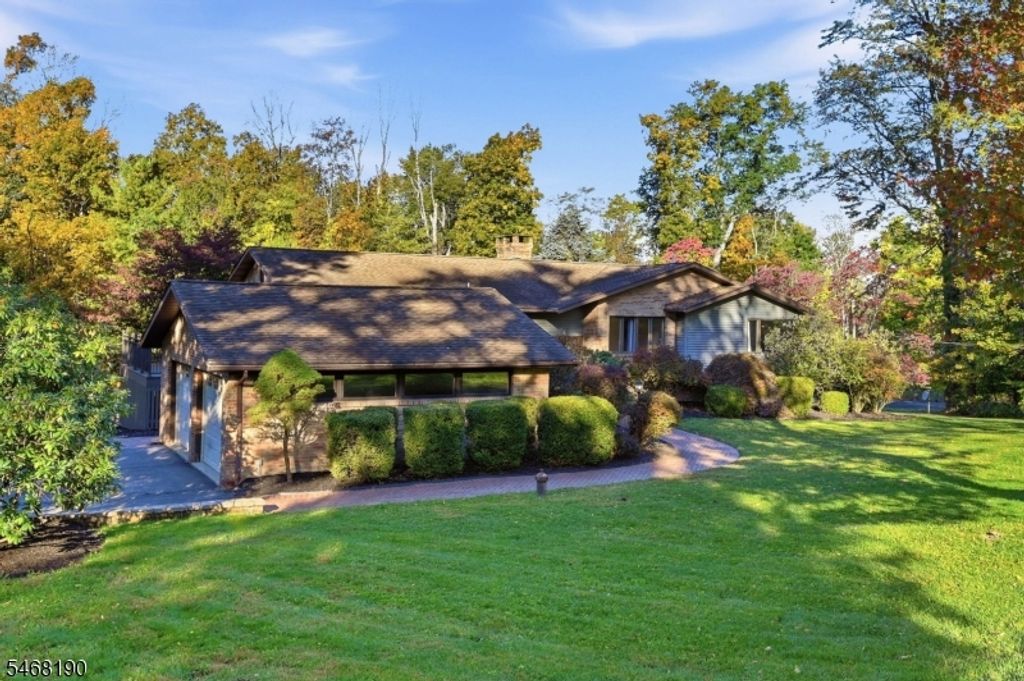 2 Fredonia Ct, Fredon Twp., NJ 07860 — photo 2