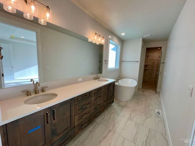 1245 E Andes Dr, Kuna, ID 83634