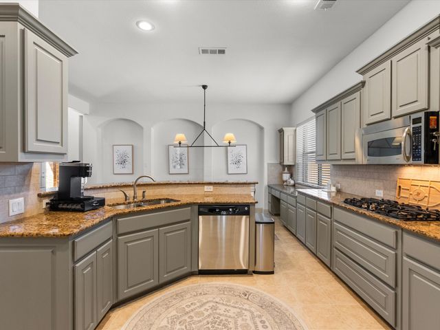 4934 Stephanie Street, Frisco, TX 75033