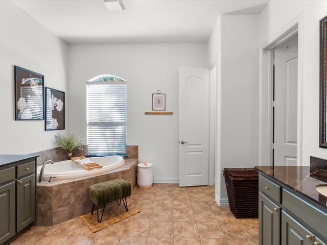 4934 Stephanie Street, Frisco, TX 75033