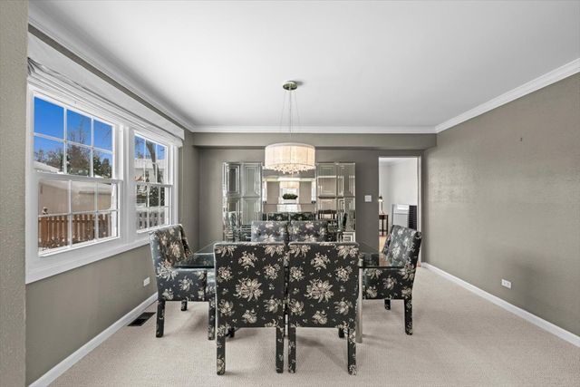 440 Burnt Ember Lane, Buffalo Grove, IL 60089