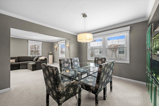 440 Burnt Ember Lane, Buffalo Grove, IL 60089