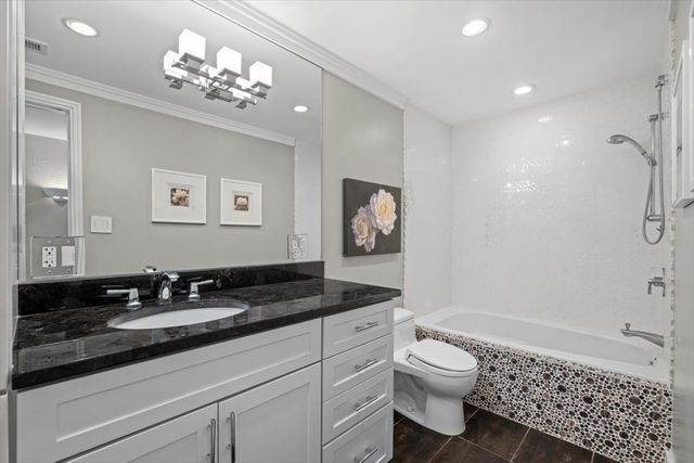 440 Burnt Ember Lane, Buffalo Grove, IL 60089