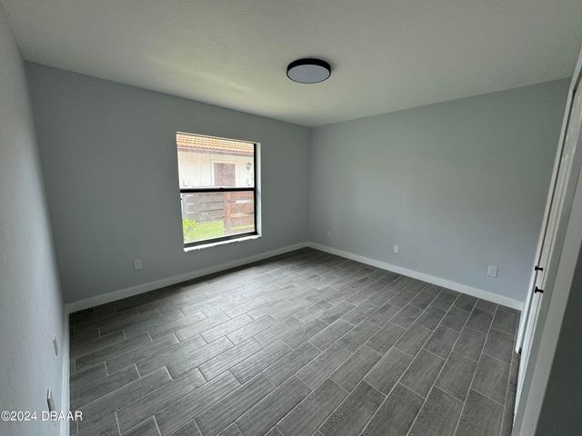 121 Tropic Bird Court, Daytona Beach, FL 32119