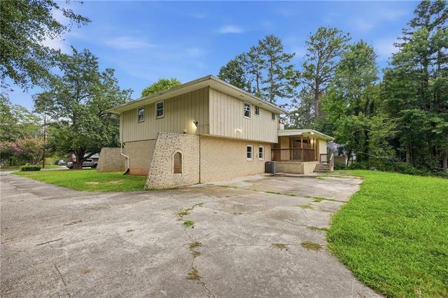 7037 Dalmatia Drive, Riverdale, GA 30296