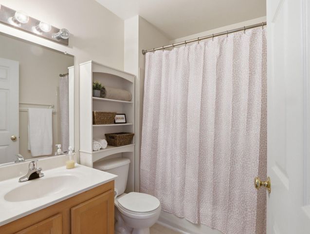 907 MYRTLE AVE, Baltimore, MD 21201