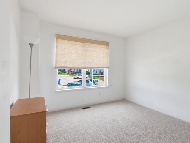 907 MYRTLE AVE, Baltimore, MD 21201