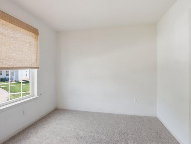 907 MYRTLE AVE, Baltimore, MD 21201