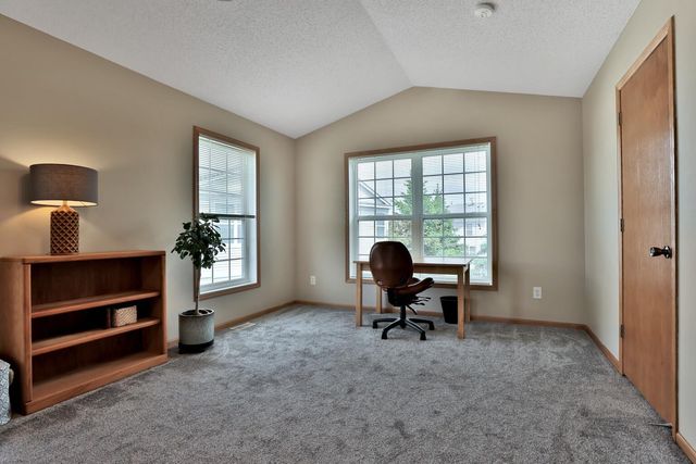 5175 Fairpoint Drive N, Hugo, MN 55038