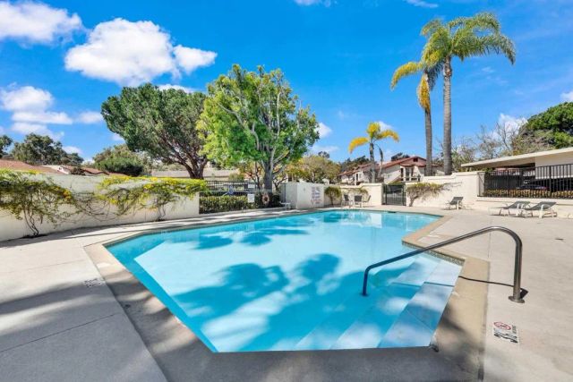 4040 Porte La Paz 75, San Diego, CA 92122