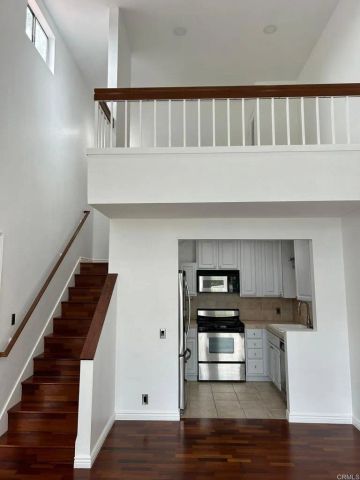 4040 Porte La Paz 75, San Diego, CA 92122